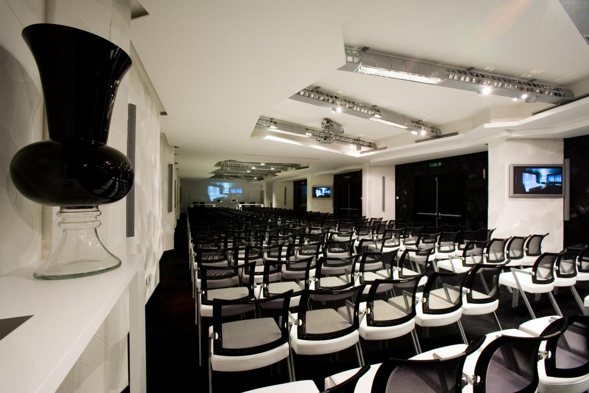 קטאניה Hotel Vdb Next מראה חיצוני תמונה