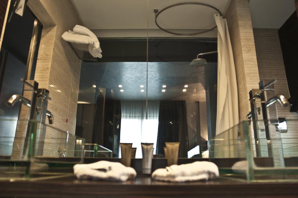קטאניה Hotel Vdb Next מראה חיצוני תמונה